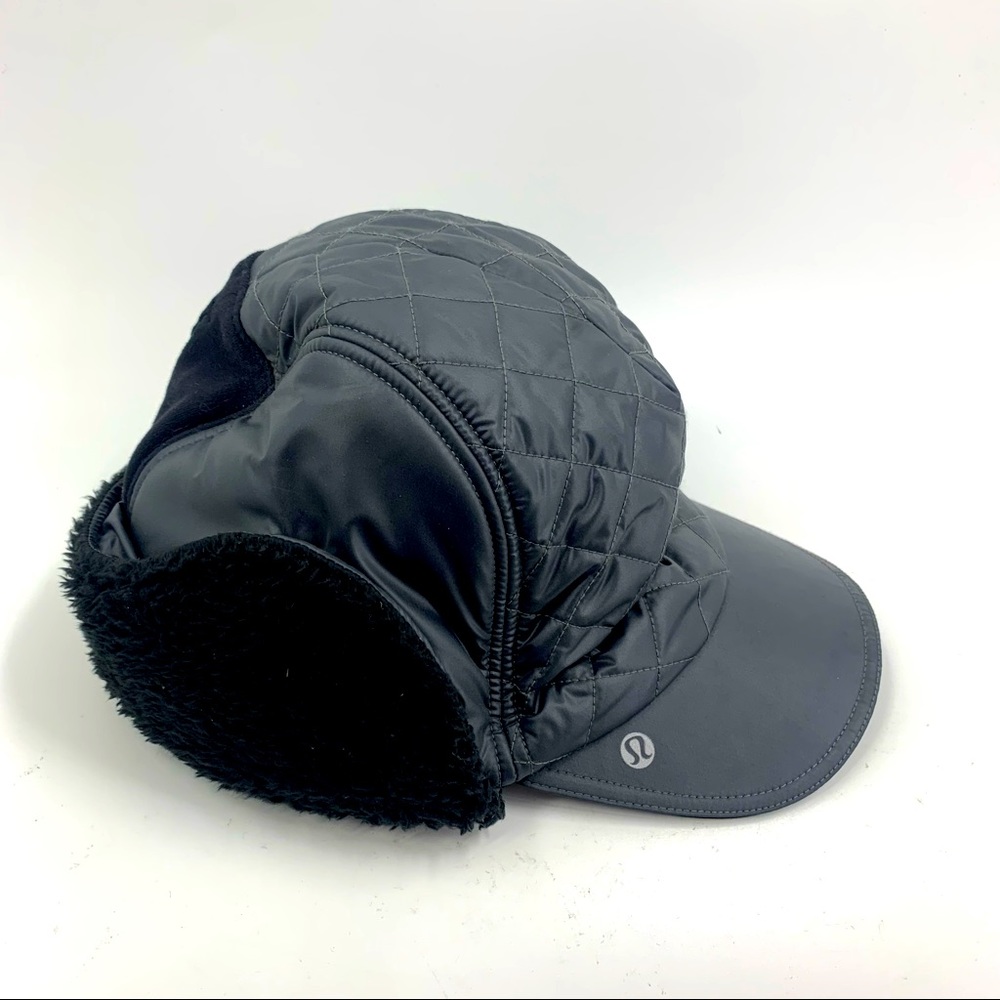 Lululemon Trapper hat